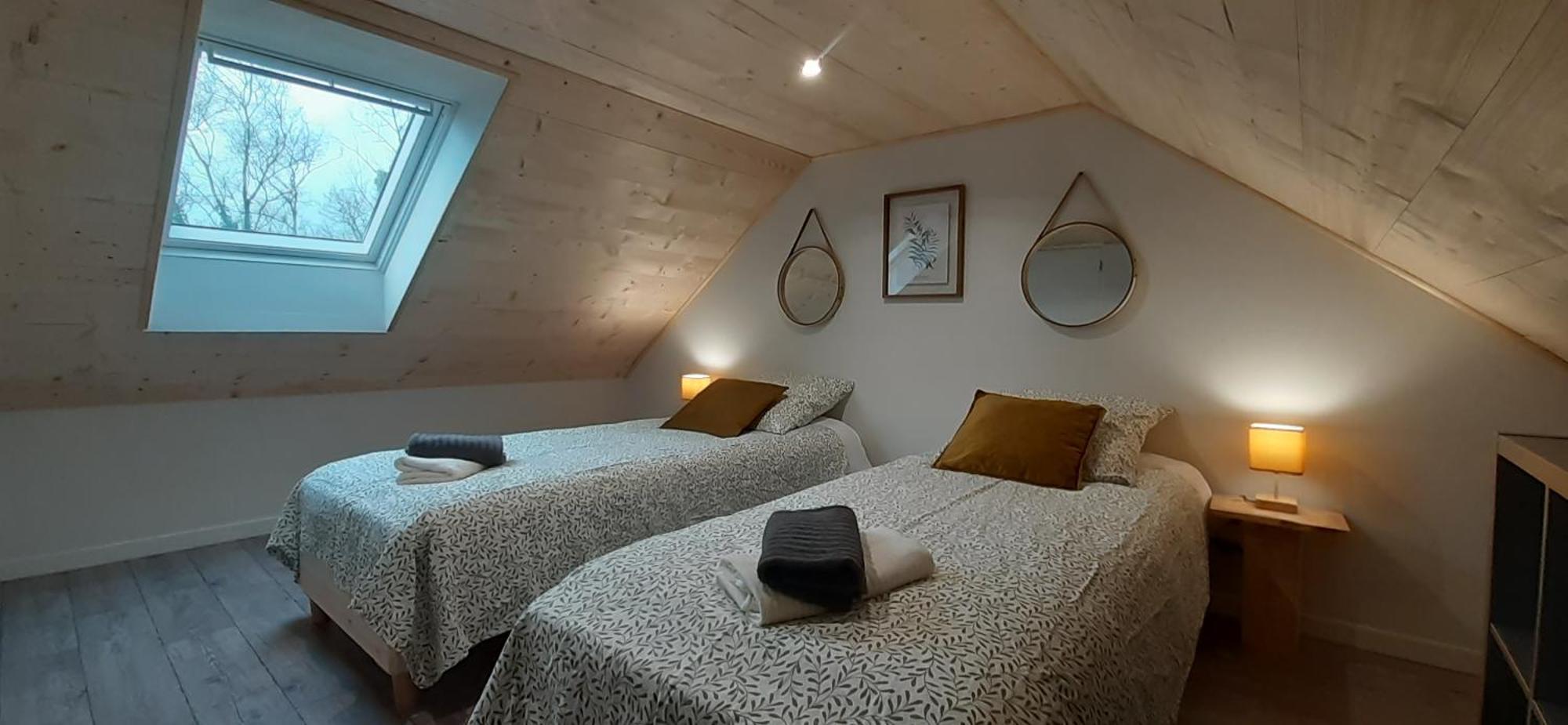 Chalets De Pont Cob Avec Spa Gouezec ภายนอก รูปภาพ