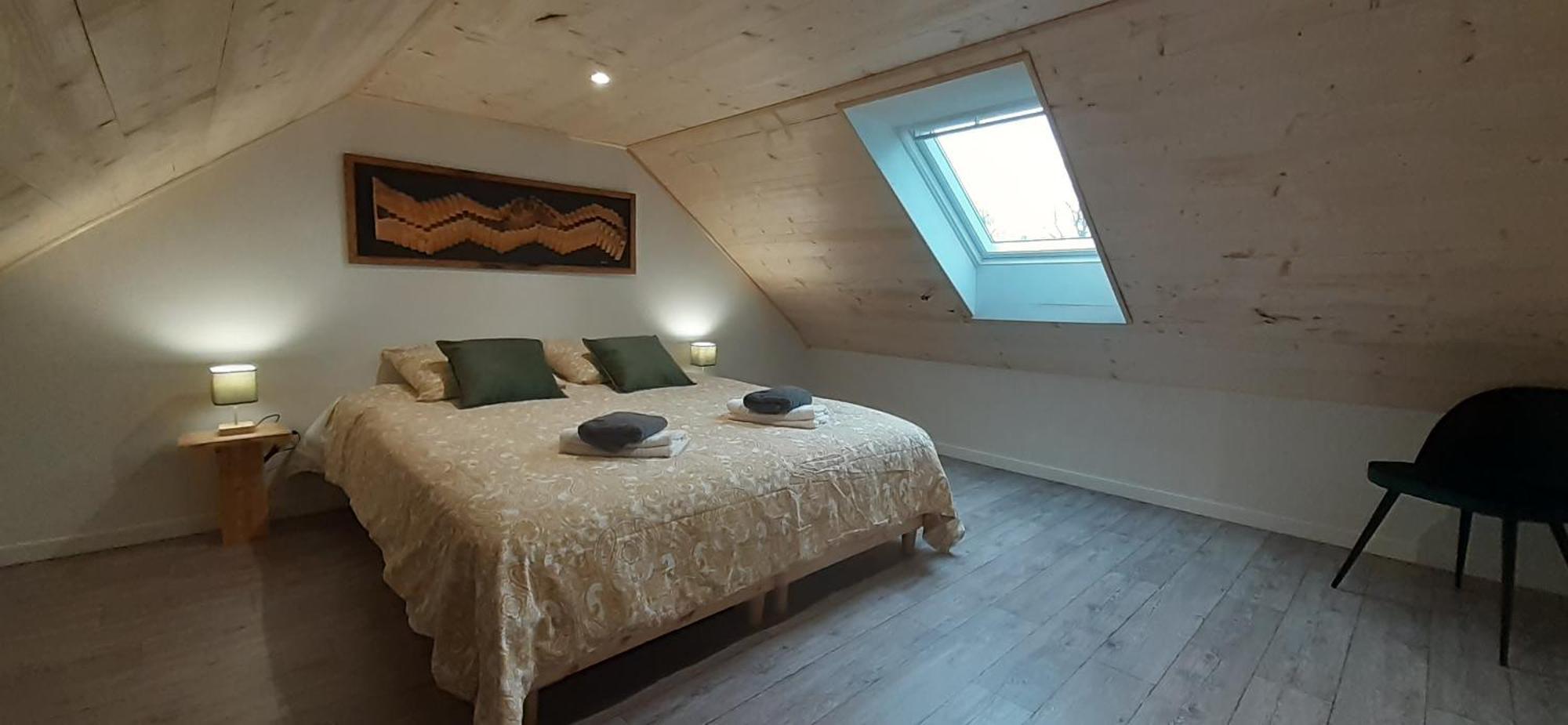 Chalets De Pont Cob Avec Spa Gouezec ภายนอก รูปภาพ