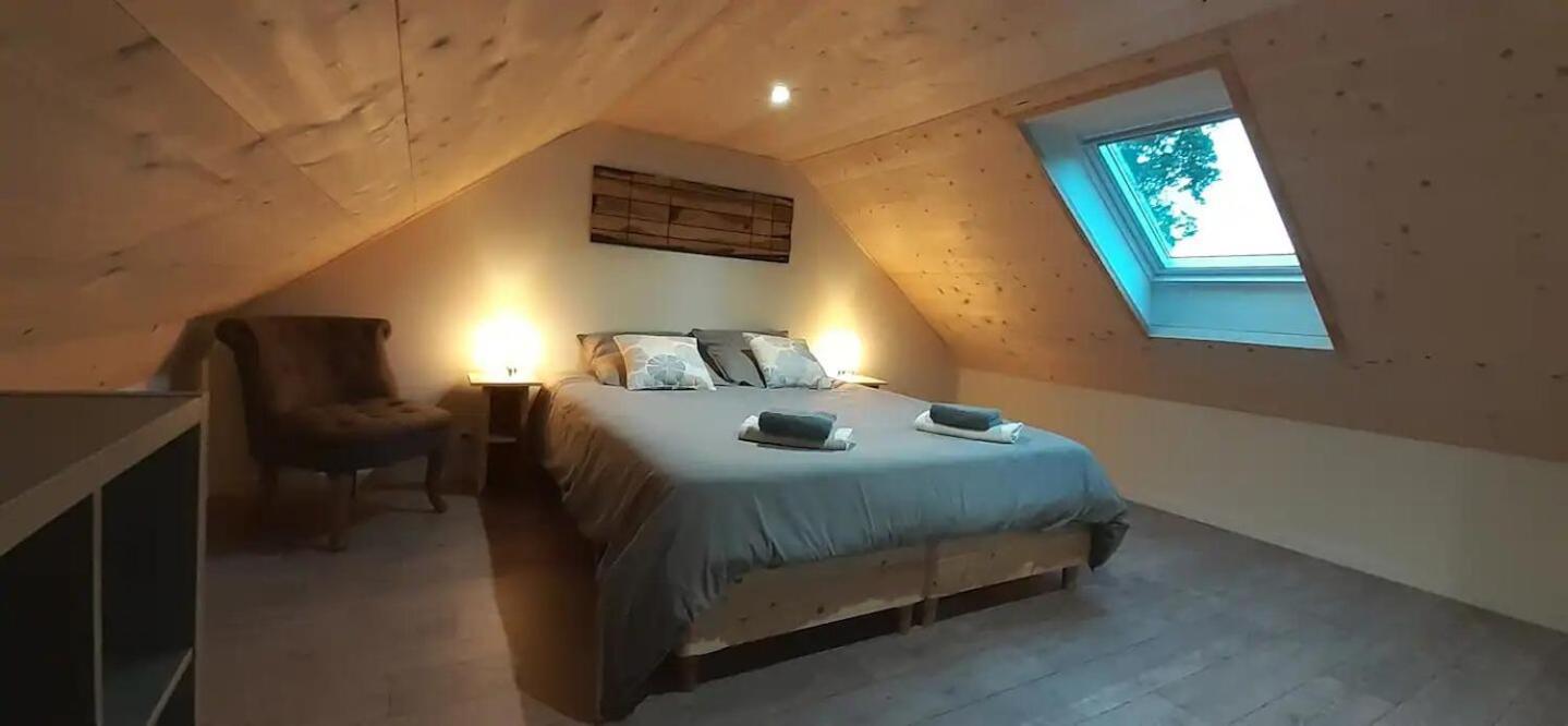 Chalets De Pont Cob Avec Spa Gouezec ภายนอก รูปภาพ